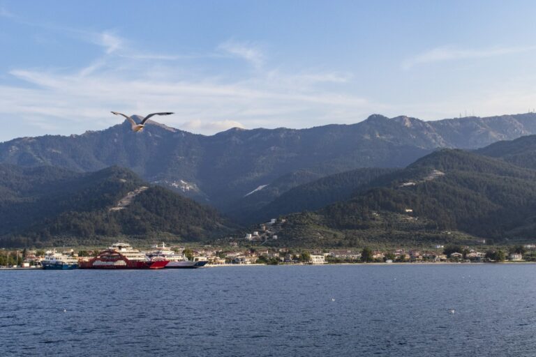 Geography of Thassos: Limenas seen from the ferry